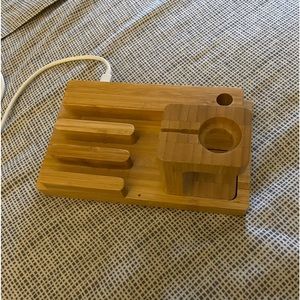 Multi-Device Desktop USB Charging Dock Station